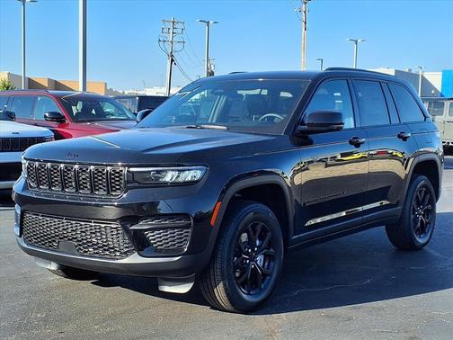 2025 Jeep Grand Cherokee Altitude