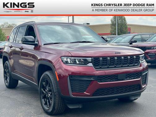 Velvet Red Pearlcoat 2026 Jeep Grand Cherokee Altitude