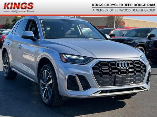 2023 Audi Q5 45 S line Premium Plus