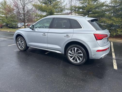 2023 Audi Q5 45 S line Premium Plus