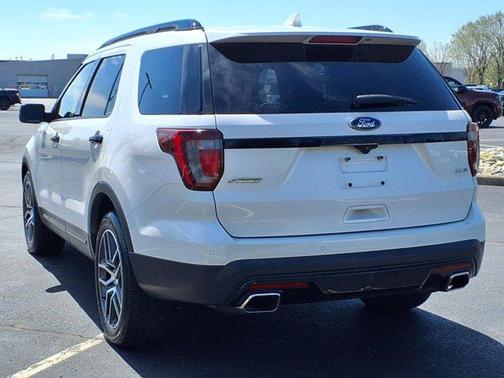 2017 Ford Explorer sport