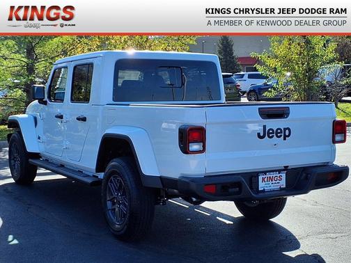 2025 Jeep Gladiator Sport S