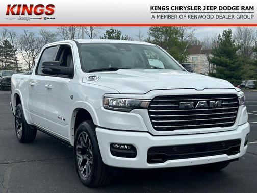 Bright White Clearcoat 2026 RAM 1500 Laramie