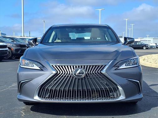 2021 Lexus ES 250 Base