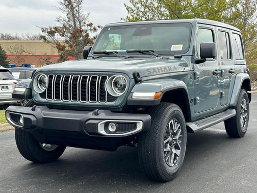 2026 Jeep Wrangler 4-Door Sahara 4x4
