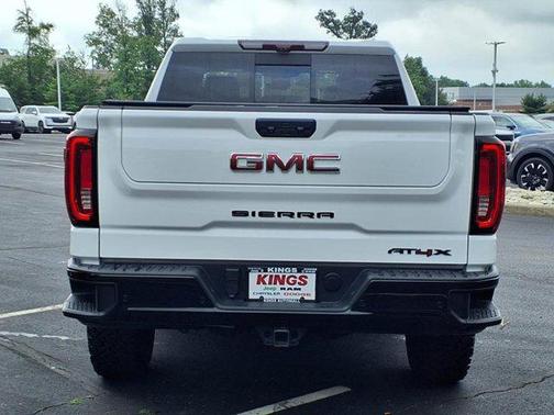 2023 GMC Sierra 1500 AT4X