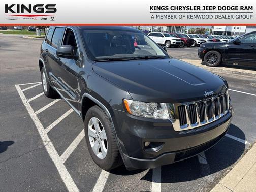Mineral Gray Metallic Clearcoat 2011 Jeep Grand Cherokee Laredo