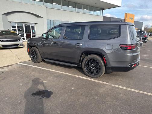 2024 Jeep Wagoneer Series II Carbide 4x4