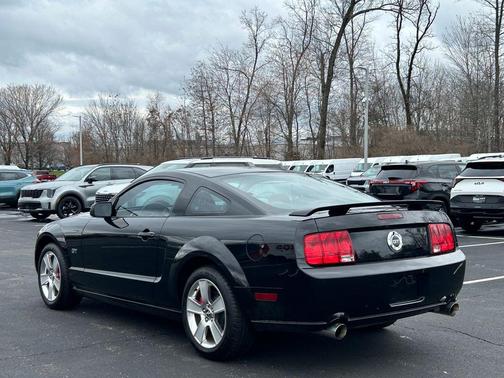 2006 Ford Mustang GT Premium