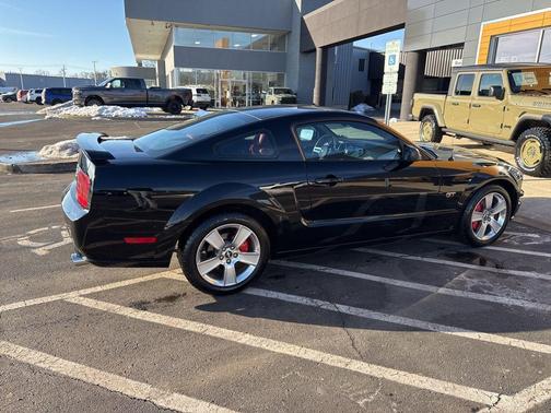 2006 Ford Mustang GT Premium