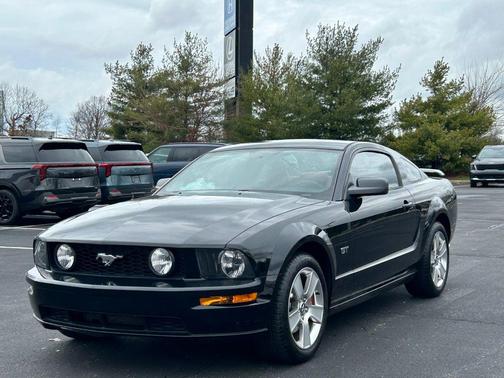 2006 Ford Mustang GT Premium