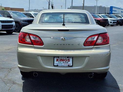 2008 Chrysler Sebring Base