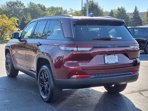 2025 Jeep Grand Cherokee Altitude
