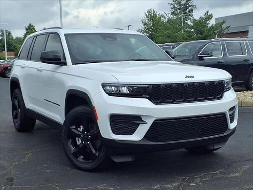 2025 Jeep Grand Cherokee Altitude