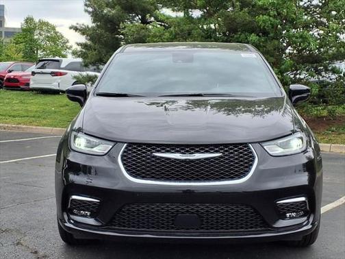 2025 Chrysler Pacifica L