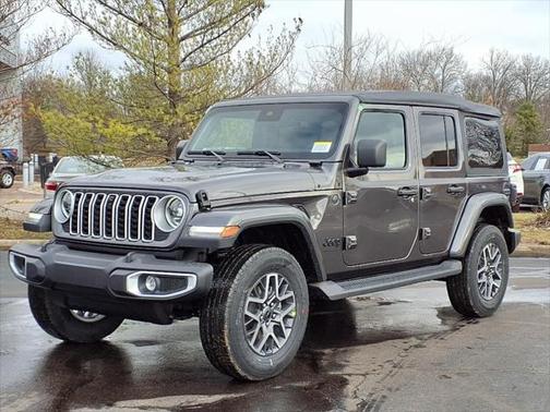 2025 Jeep Wrangler 4-Door Sahara 4x4