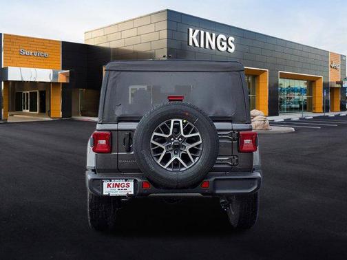 2025 Jeep Wrangler 4-Door Sahara 4x4