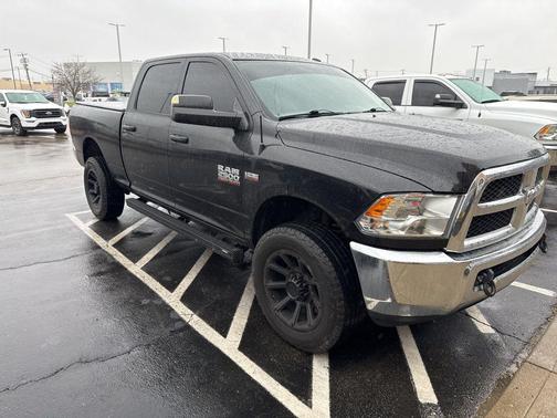 2018 RAM 2500 Tradesman Crew Cab 4x4 6'4' Box