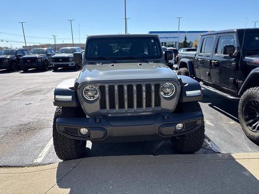 Sting-Gray Clearcoat 2023 Jeep Wrangler High Tide