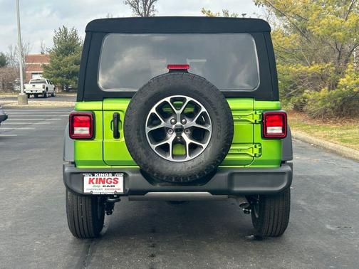 2025 Jeep Wrangler Sport S