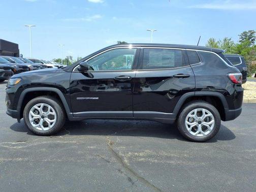 2025 Jeep Compass Sport