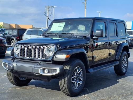 2025 Jeep Wrangler 4-Door Sahara 4x4