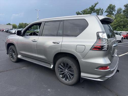 2023 Lexus GX 460 Premium