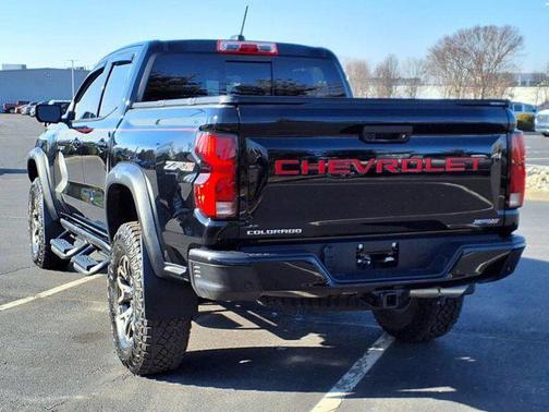 2024 Chevrolet Colorado ZR2