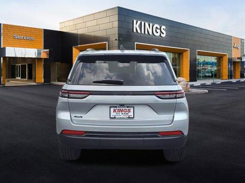 2024 Jeep Grand Cherokee Altitude