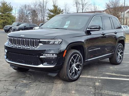 2025 Jeep Grand Cherokee Summit