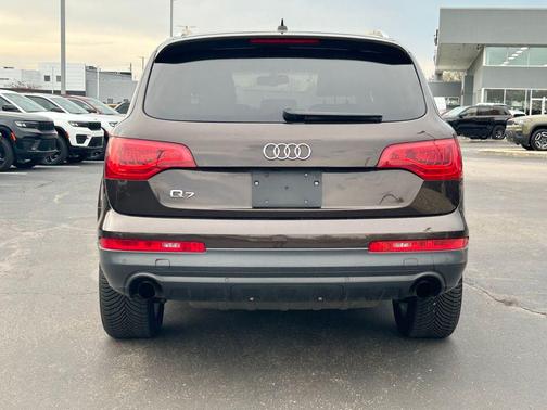 Teak Brown Metallic 2011 Audi Q7 3.0T Premium