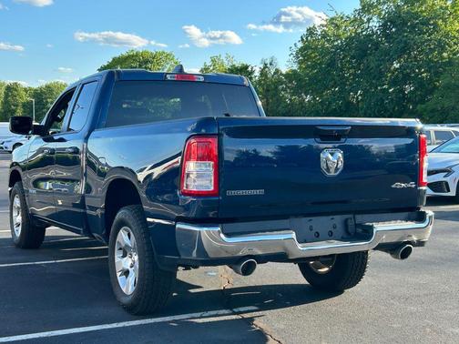 Patriot Blue Pearlcoat 2021 RAM 1500 Big Horn/Lone Star