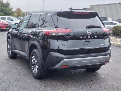 2022 Nissan Rogue S