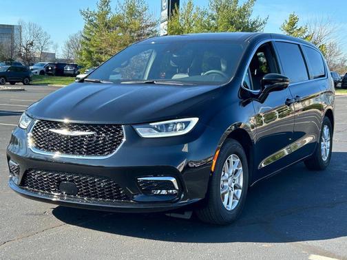 2026 Chrysler Pacifica L