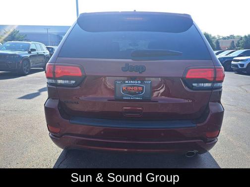Velvet Red Pearlcoat 2021 Jeep Grand Cherokee Laredo