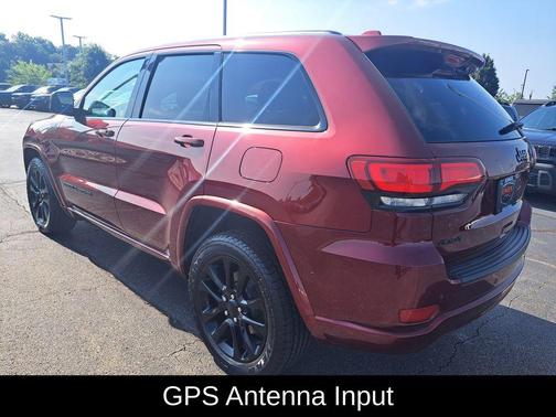 Velvet Red Pearlcoat 2021 Jeep Grand Cherokee Laredo