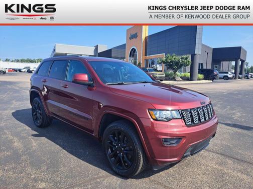 Velvet Red Pearlcoat 2021 Jeep Grand Cherokee Laredo