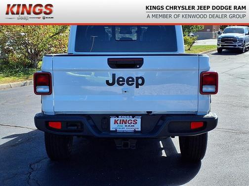 2025 Jeep Gladiator Sport S