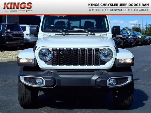 2025 Jeep Gladiator Sport S