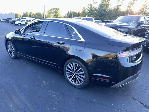 2017 Lincoln MKZ Premiere