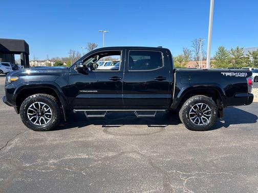 2021 Toyota Tacoma TRD Sport