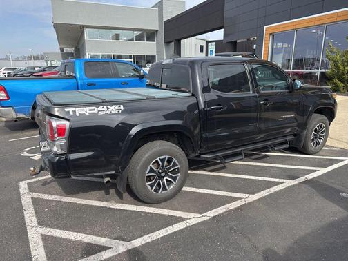 2021 Toyota Tacoma TRD Sport
