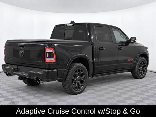 Diamond Black Crystal Pearlcoat 2023 RAM 1500 Limited