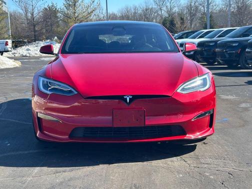 2022 Tesla Model S Base