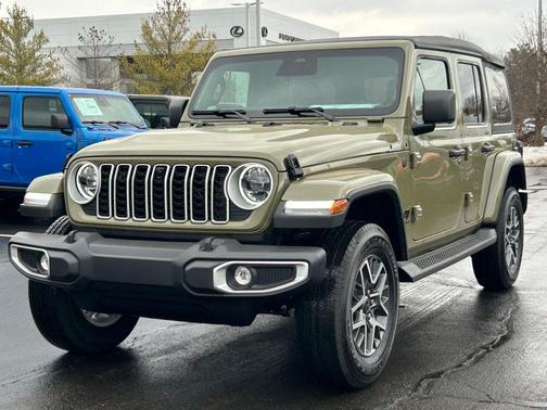 2026 Jeep Wrangler 4-Door Sahara 4x4