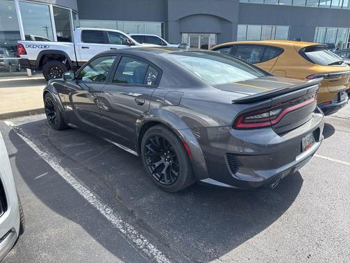 Granite Pearlcoat 2022 Dodge Charger R/T Scat Pack