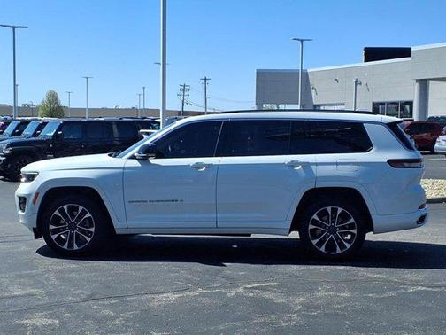 2022 Jeep Grand Cherokee L Overland