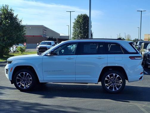 2025 Jeep Grand Cherokee Overland