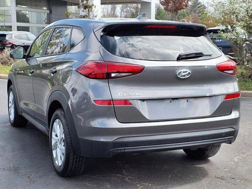 2020 Hyundai TUCSON SE