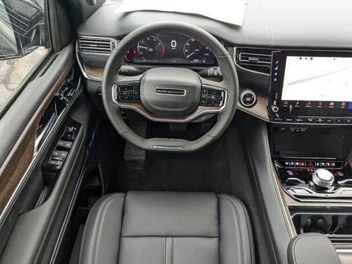 2024 Jeep Grand Wagoneer 4x4
